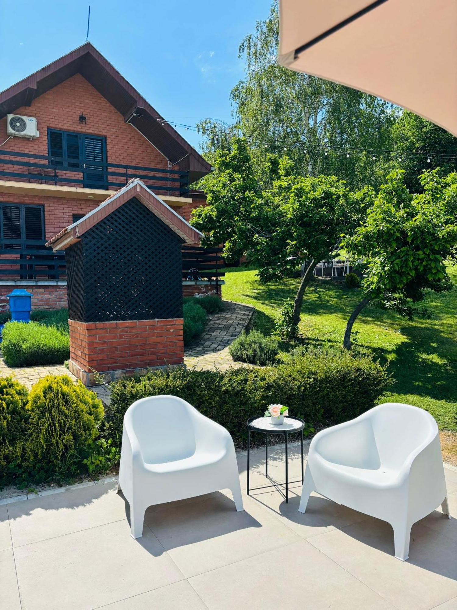 Fruska Pool House Villa Sremska Kamenica Ngoại thất bức ảnh